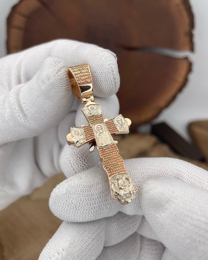 SacredGrace – Consecration of the Holy Jesus Pendant