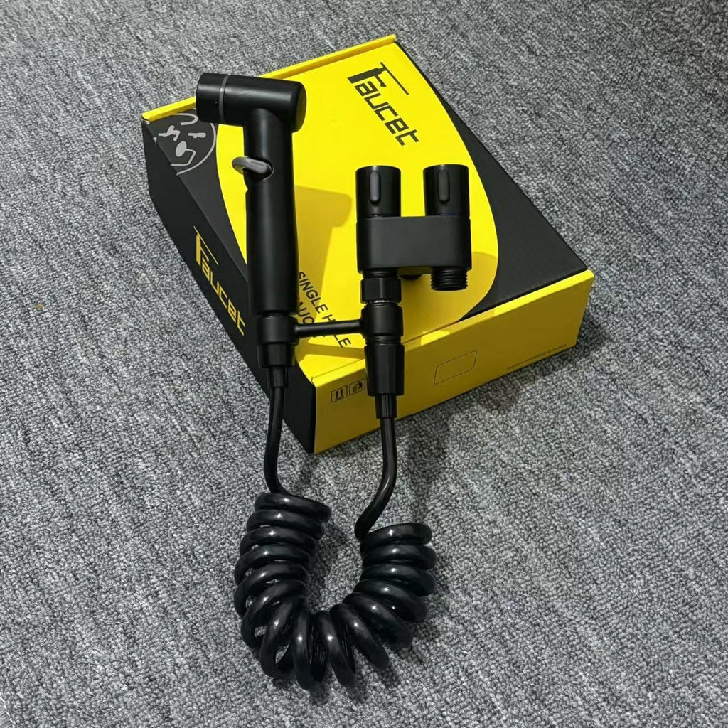 FreshFlow – Adjustable Handheld Toilet Sprayer