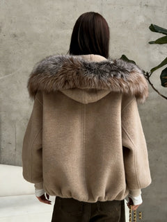 ArcticAllure - Statement Winter Jacket