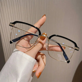 FocusPro – HD Auto-Adjust Reading Glasses