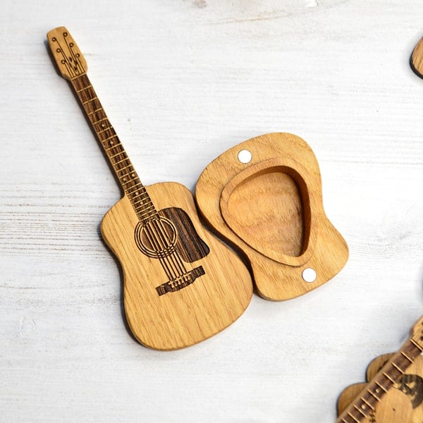 Wooden Guitar Pick Box With Stand marnetic