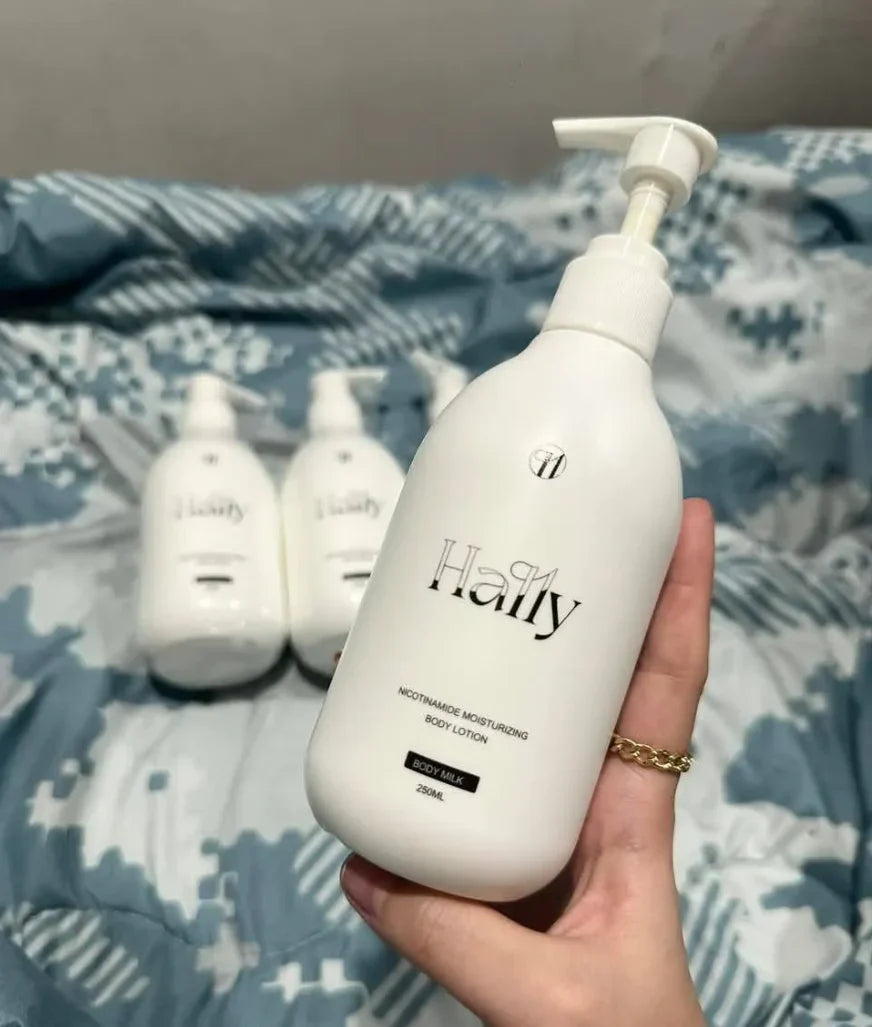 HallyGlow – Niacinamide Brightening Body Lotion
