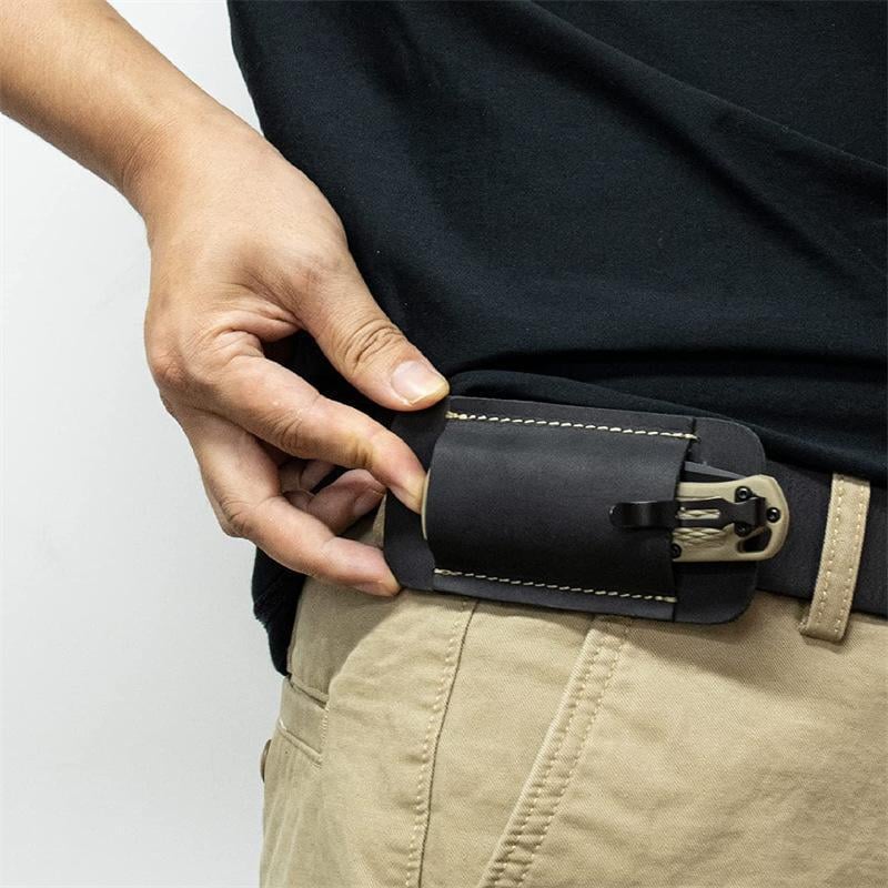 Retro belt carrying leather knife scabbard horizontally
