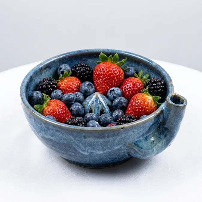 RinseEase – 2-in-1 Fruit Washing & Serving Bowl