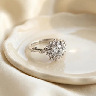 EverCrown – Hand-Set Artisan Halo Solitaire Ring