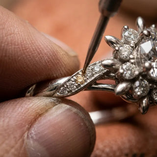 EverCrown – Hand-Set Artisan Halo Solitaire Ring