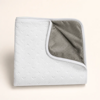 SafeLoom – Premium Cotton Silver Shield Blanket