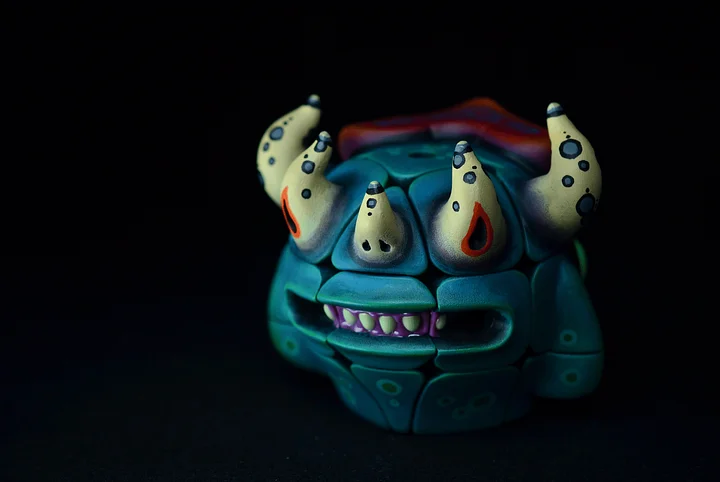ArtBlockz – Creative Monster Cube Sculpture Toy