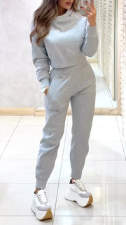 Serenique – Casual Long Sleeve Fall/Winter Outfit