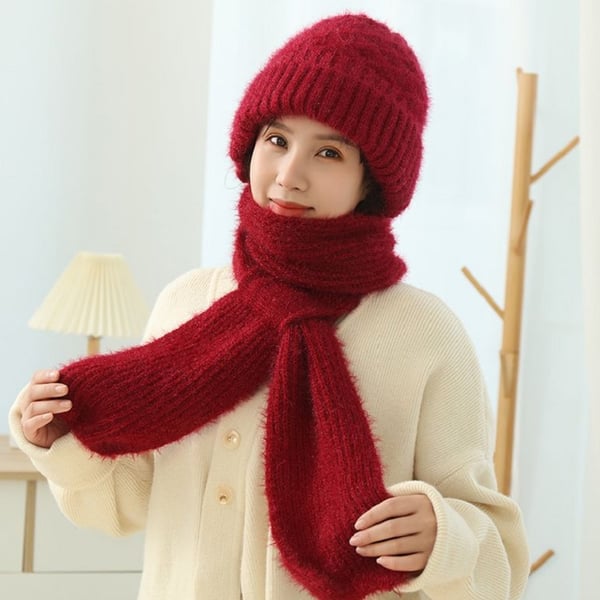 LunaWrap - Elegant Knitted Hooded Scarf