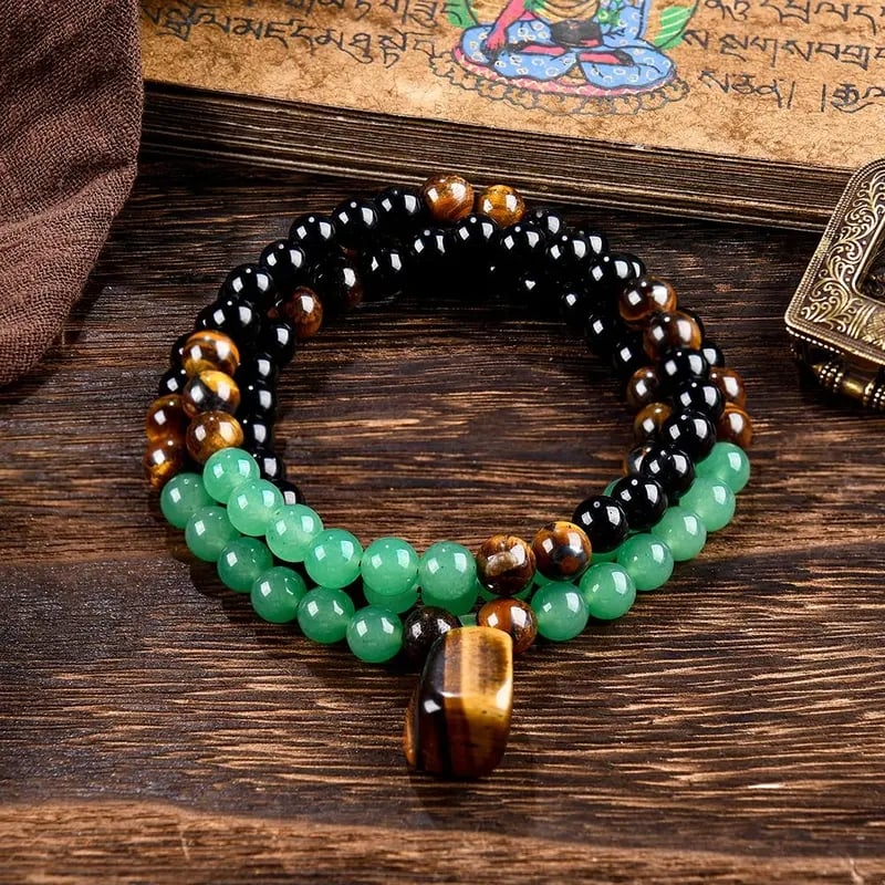 FortuneAura – Green Aventurine Prosperity Pendant