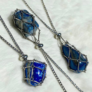 CrystalNest – Handmade Stone Holder Necklace