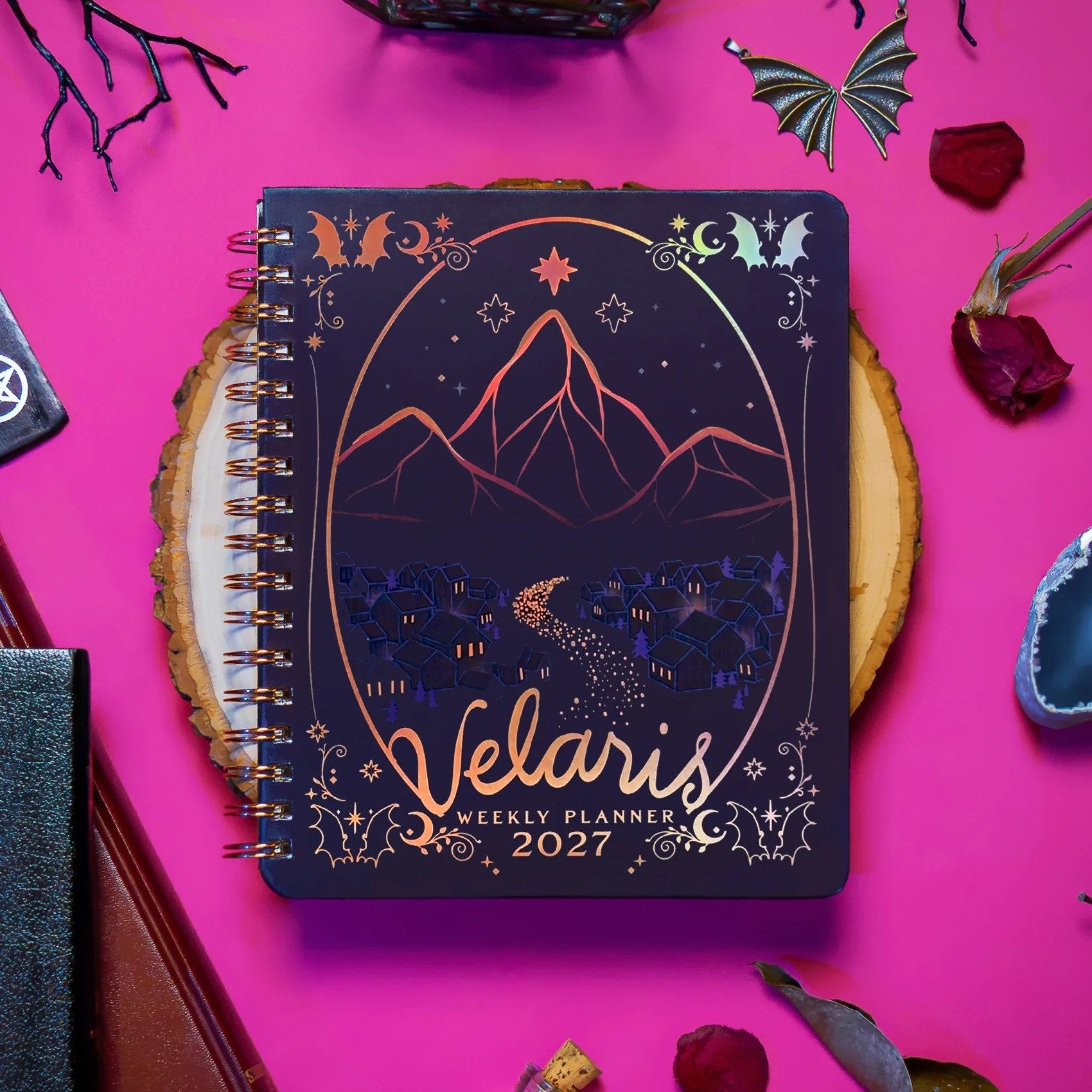 NightCourt – 2027 Fantasy Weekly Planner
