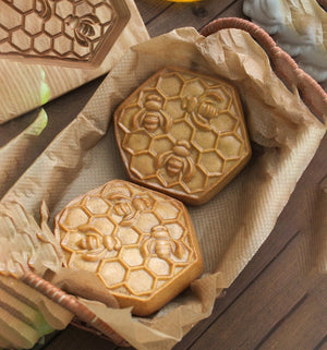 DoughDelight - Handcrafted Cookie Embossing Molds