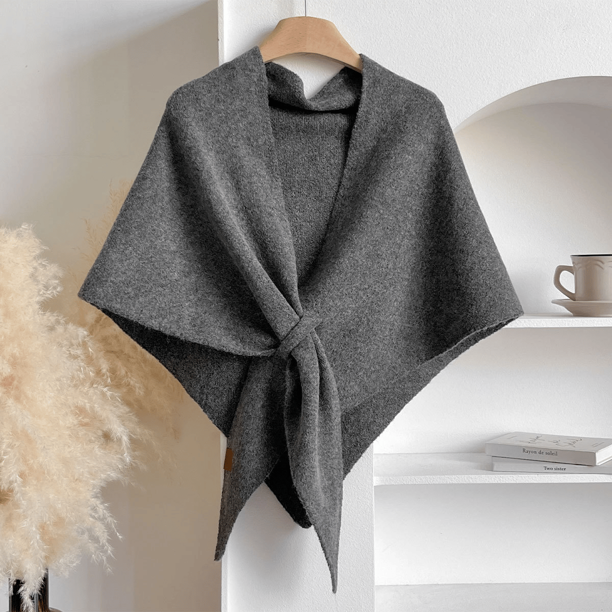 TimelessDrape - Lightweight Shawl