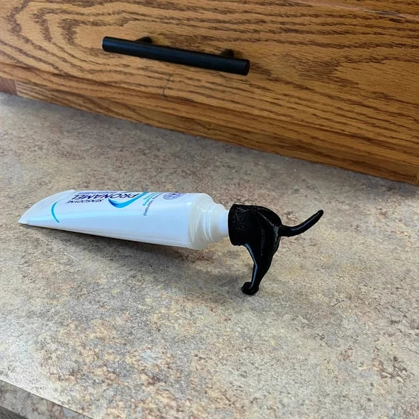 Pooping Puppy Toothpaste Topper