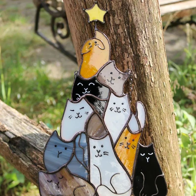 MeowGlow – Festive Cat Tree Ornament