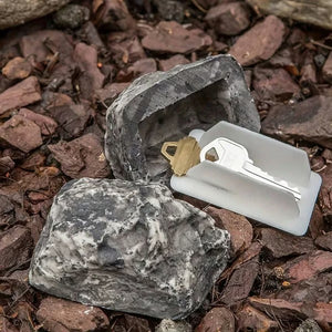 StoneSafe – Realistic Hidden Key Holder Stone