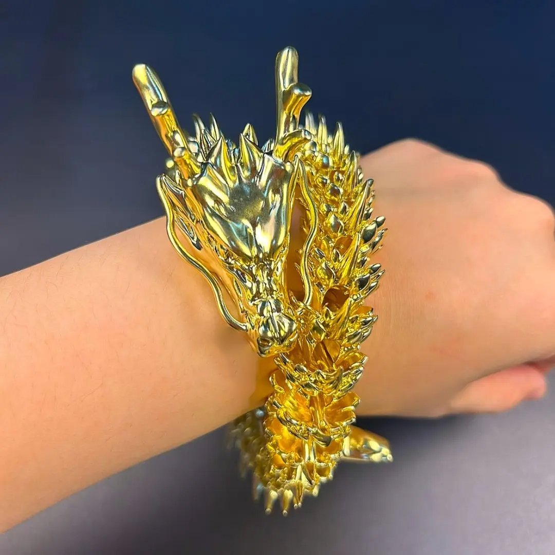 GoldenDrake – Handmade Movable Dragon