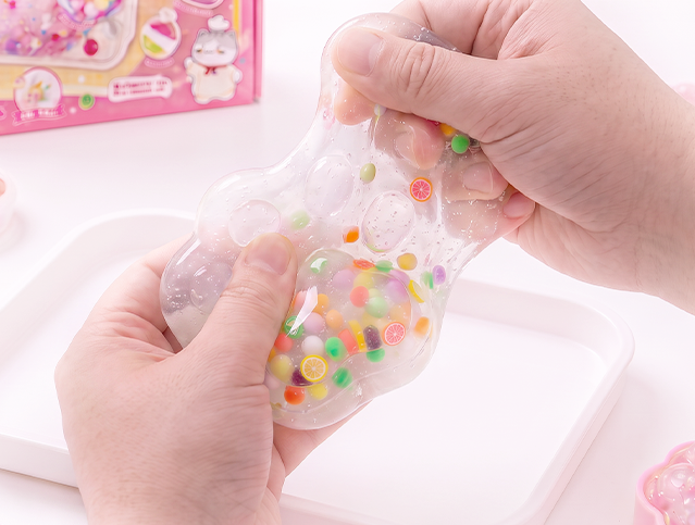 PawCraft – DIY Cat Paw Squishy Craft Kit