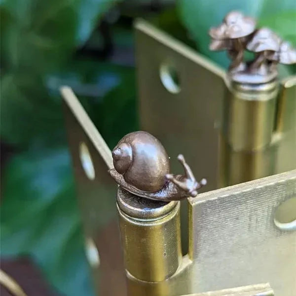 HingeCraft - Thoughtful Head Sculpture