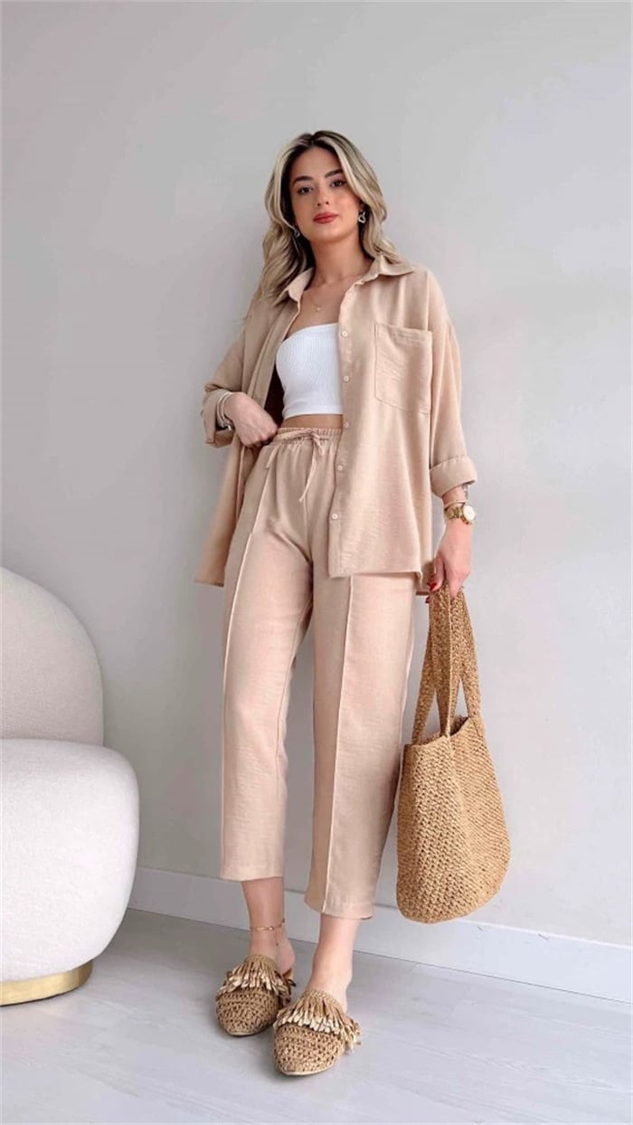 FlowWear - Minimalist Two-Piece Street Set