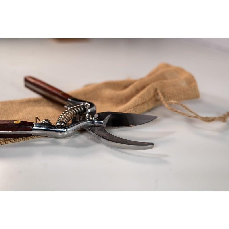 IronLeaf – Artisan Hand-Forged Multipurpose Shears