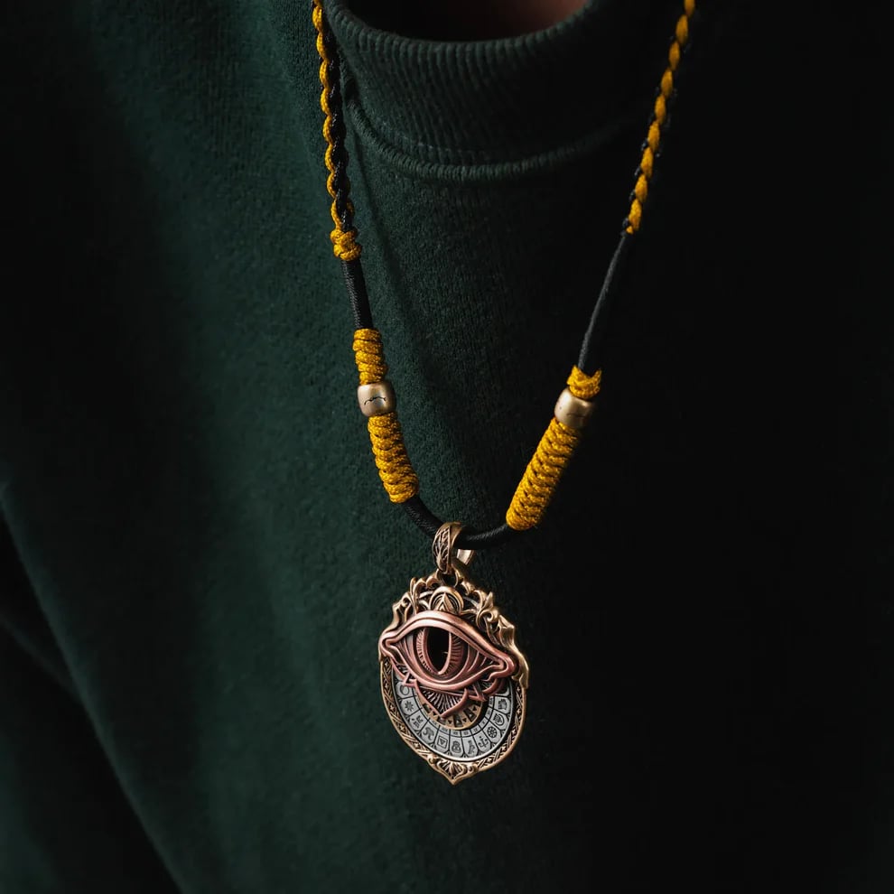 MysticEye – Handcrafted Tarot Eye Pendant