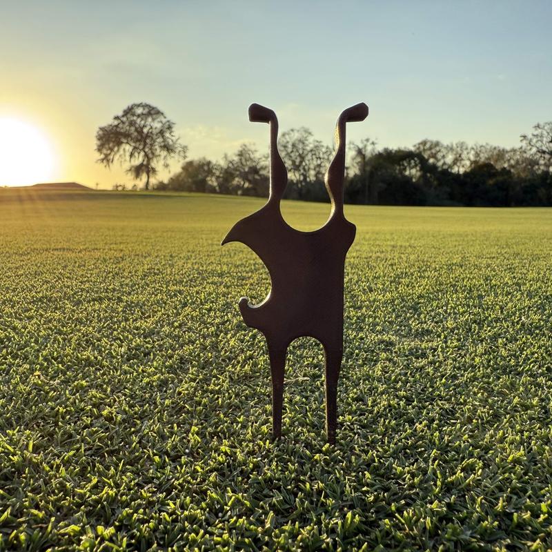 FairwayFlame – Multi Function Golf Cigar Holder Tool