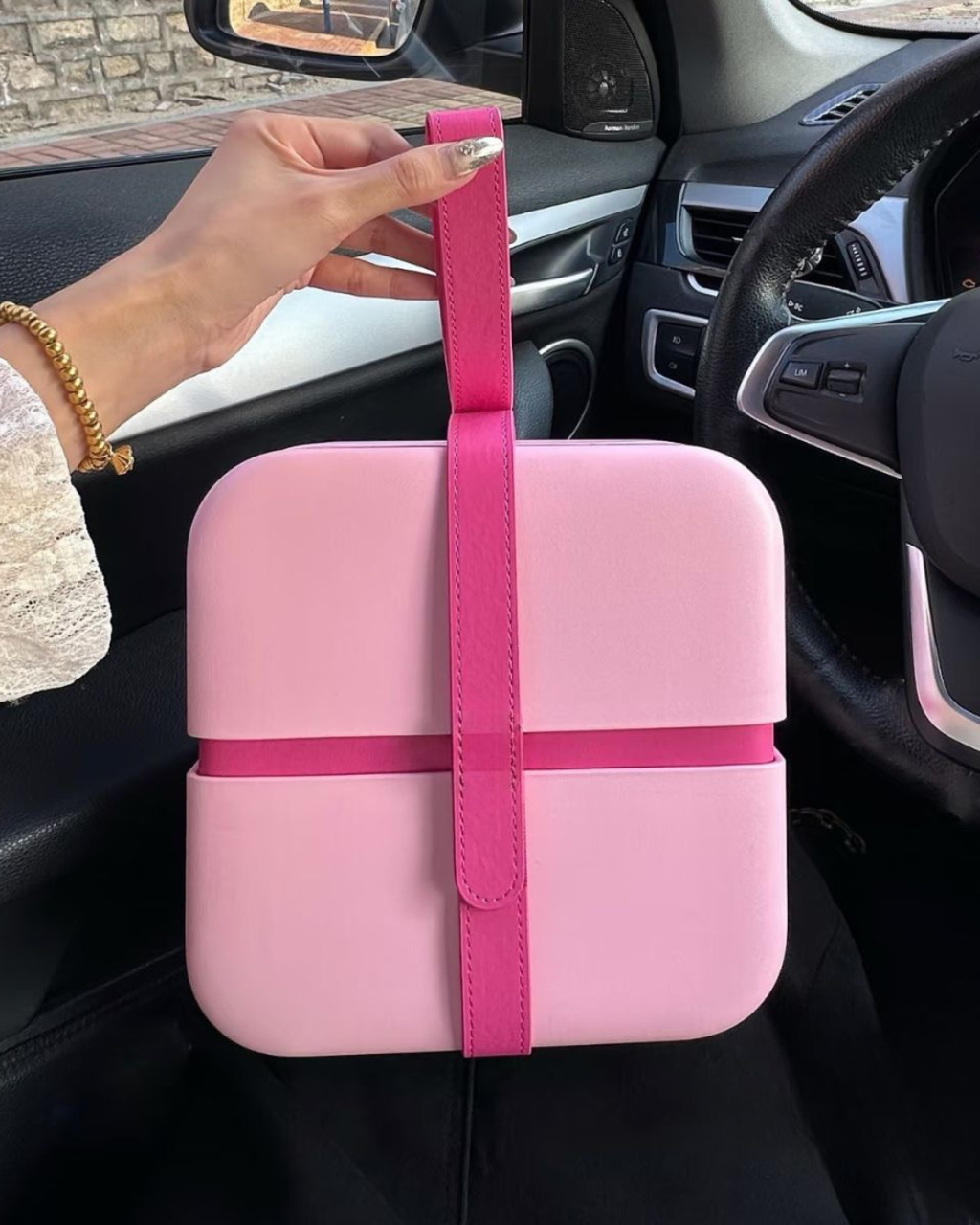 GlowCase – Travel Makeup Bag with Built-In LED Mirror