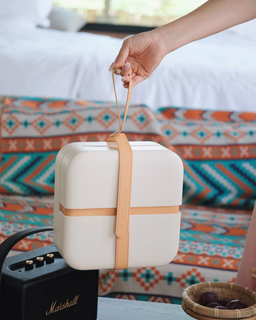 GlowCase – Travel Makeup Bag with Built-In LED Mirror