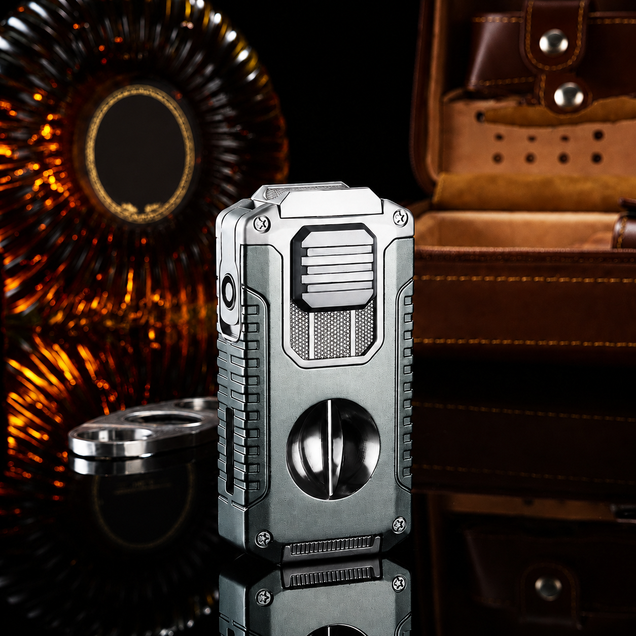 TriFlame – Vintage-Inspired Refillable Triple Torch Lighter with Built-In Tools