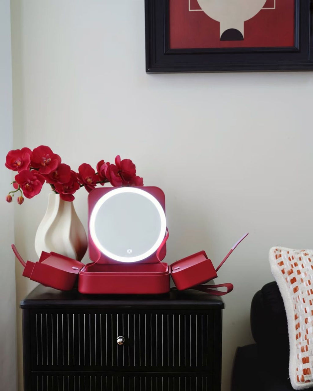 GlowCase – Travel Makeup Bag with Built-In LED Mirror