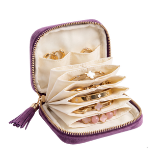 GemNest – Tangle-Free Chenille Jewelry Travel Case
