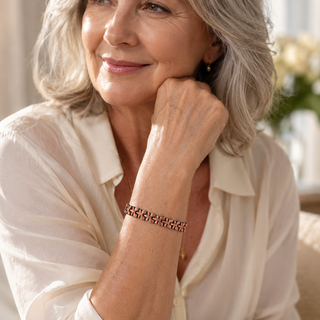 CopperEase – Women's Magnetic Copper Bracelet