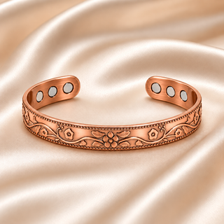 CopperEase – Women's Magnetic Copper Bracelet