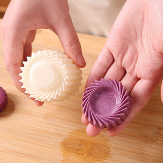 SwirlPress – Creative Double-Ended Pastry Mold