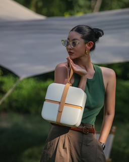 GlowCase – Travel Makeup Bag with Built-In LED Mirror