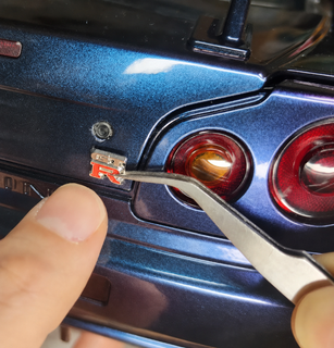 LegendForge – 1:12 Scale Skyline GT-R R34 Model Building Kit, 537 Parts