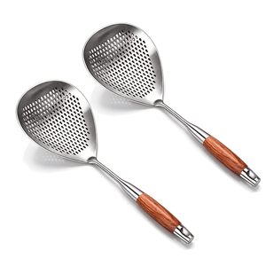 ChefWood – Wooden Handle Stainless Steel Skimmer