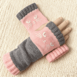 CatKnit – Cozy Fingerless Winter Gloves