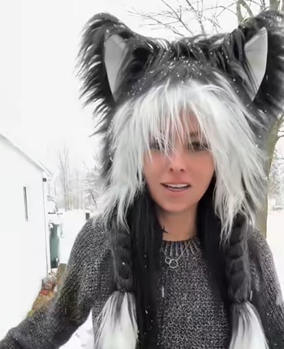 FluffyPaws – Cozy Cat Ear Plush Headwear