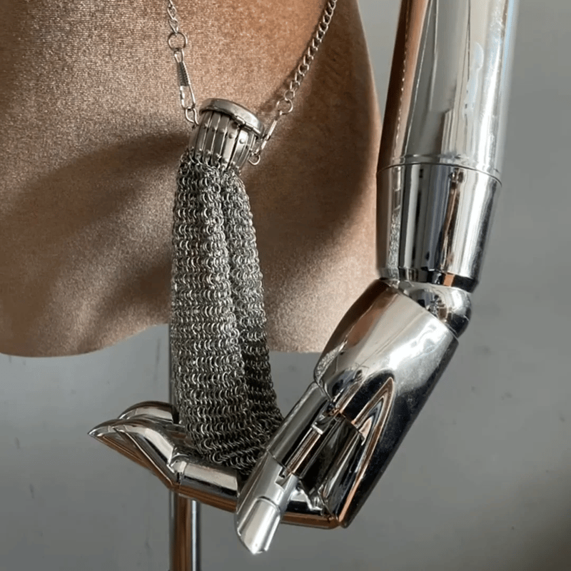 RegalWeave – Vintage Chainmail Coin Purse