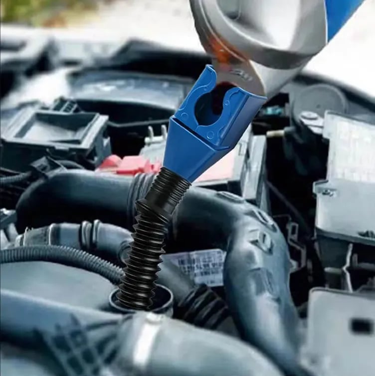 AutoPour - Versatile Retractable Fuel Funnel