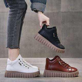 VeloraStep – Stylish Platform Boots