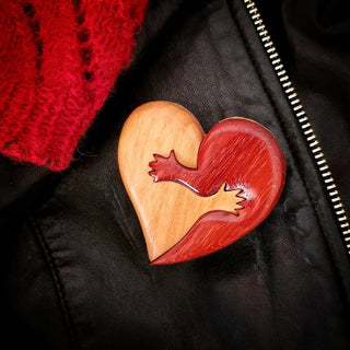 HeartHug – Wooden Carved Heart Love Ornaments