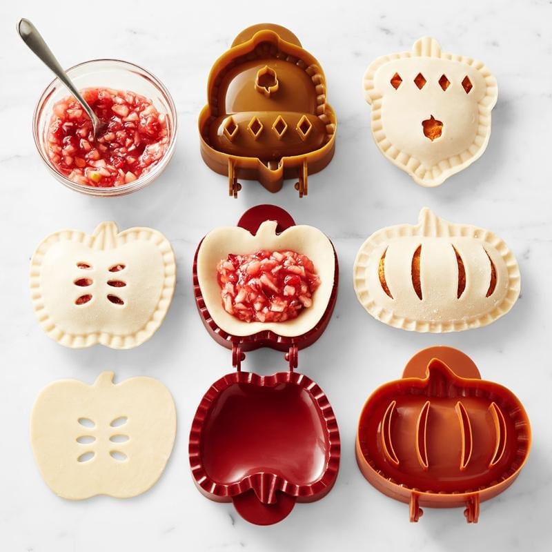 PieCharm Set - Create Delightful Autumn Pies in 3 Festive Shapes