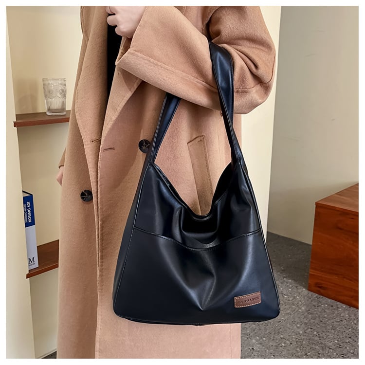 NovaTote – Minimal Leather Bag