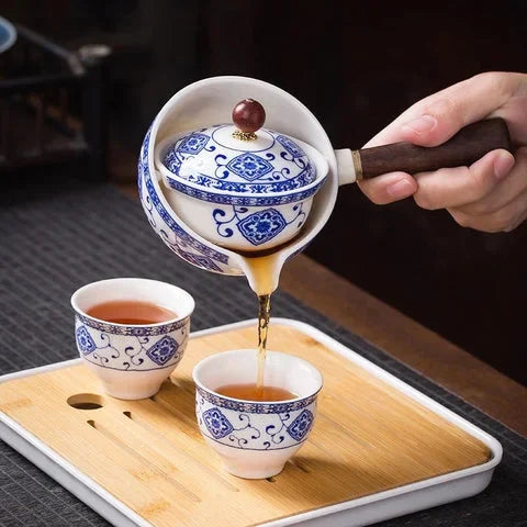 TeaVoyage 360° - The Portable Tea Maker Set with 4 Cups and Travel Bag ...