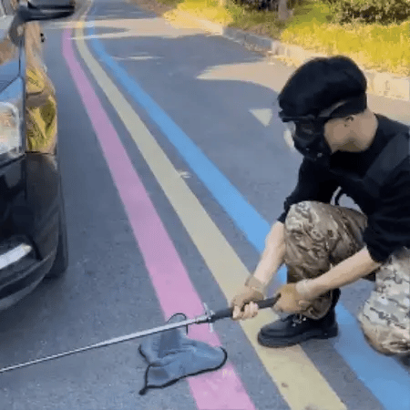 GuardianStick - Portable Safety Baton